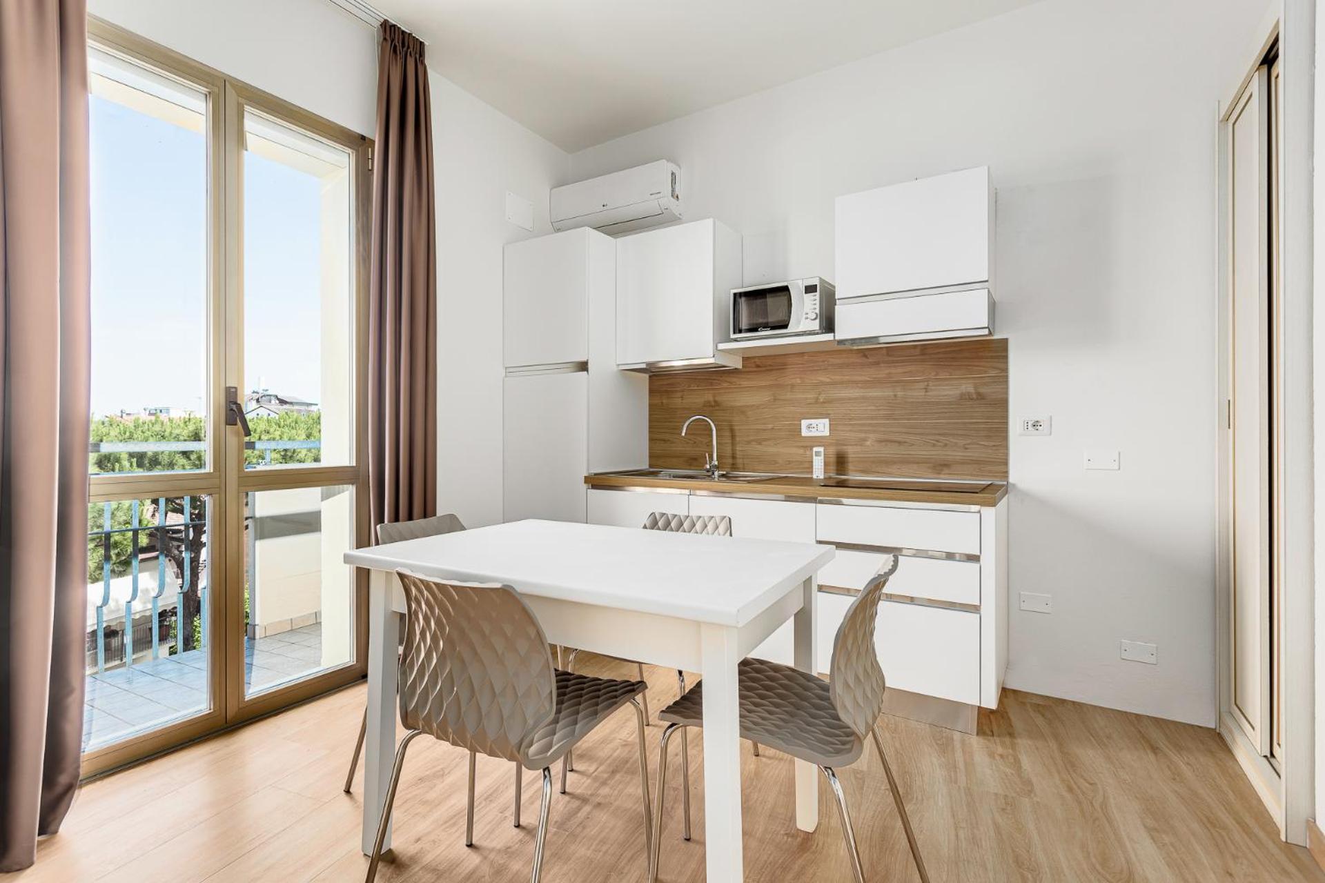 Hotel Schiller Cervia Bagian luar foto
