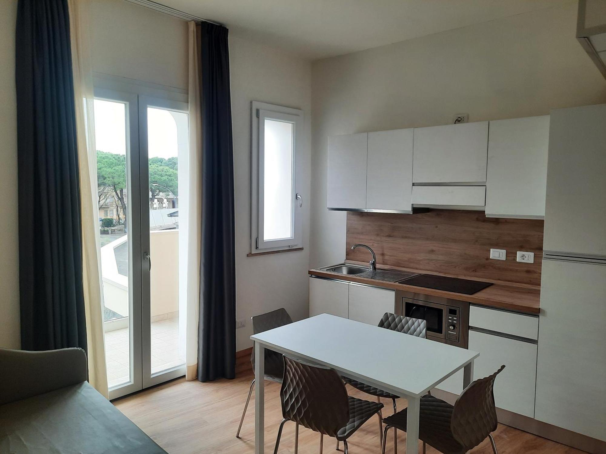 Hotel Schiller Cervia Bagian luar foto