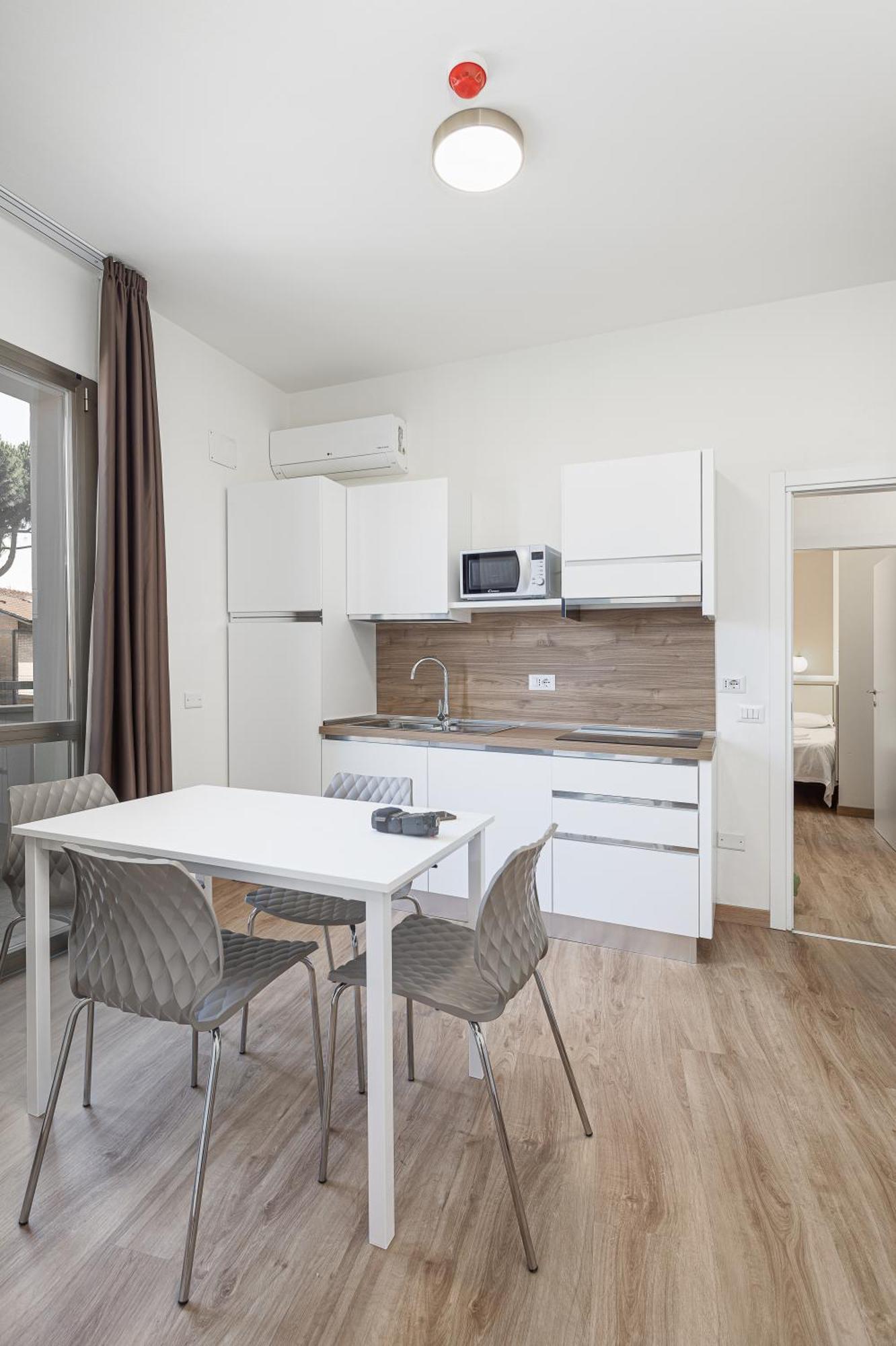 Hotel Schiller Cervia Bagian luar foto