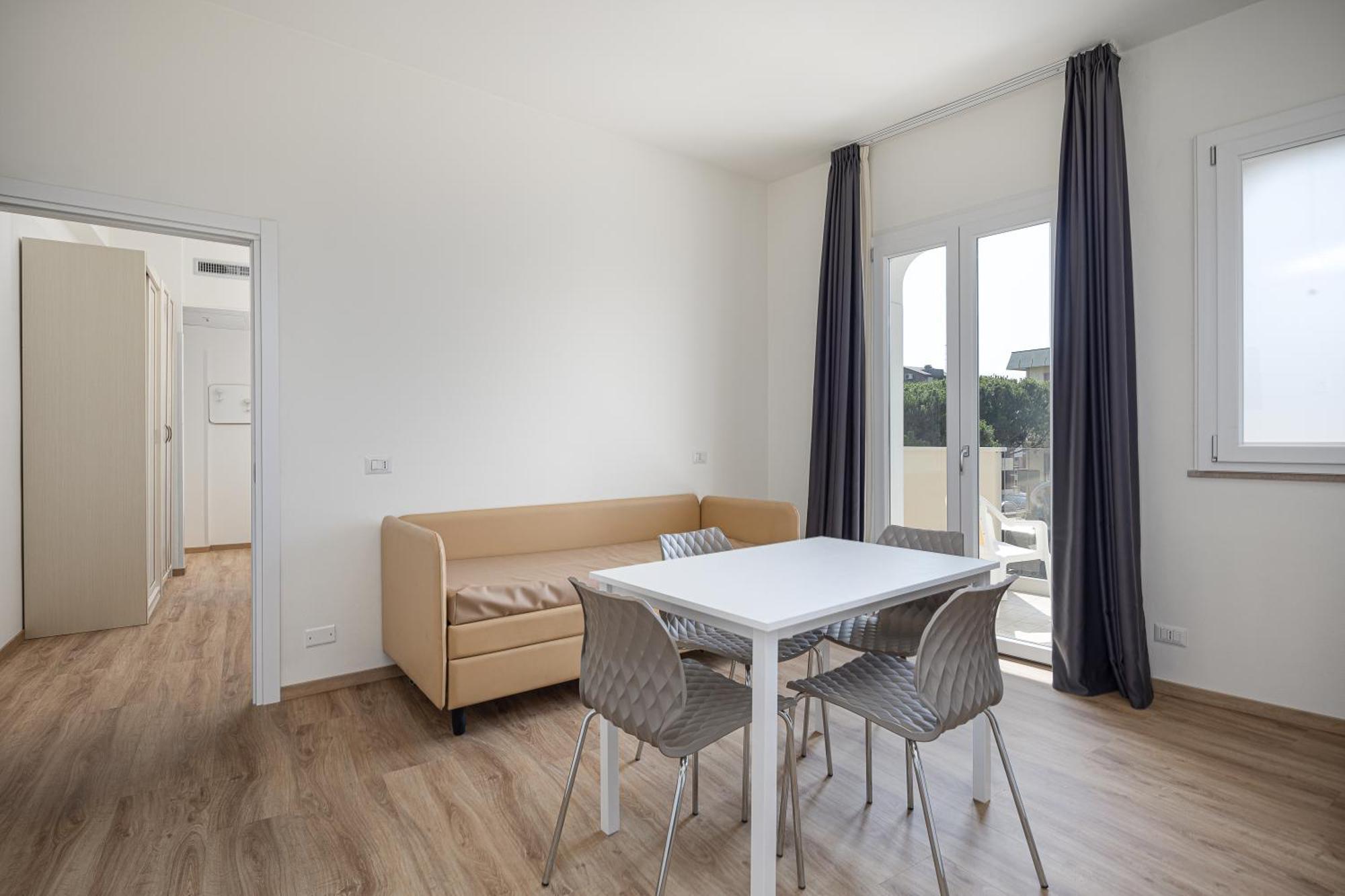 Hotel Schiller Cervia Bagian luar foto